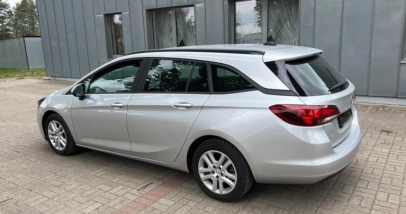 Opel Astra cena 37500 przebieg: 32000, rok produkcji 2020 z Krotoszyn małe 781